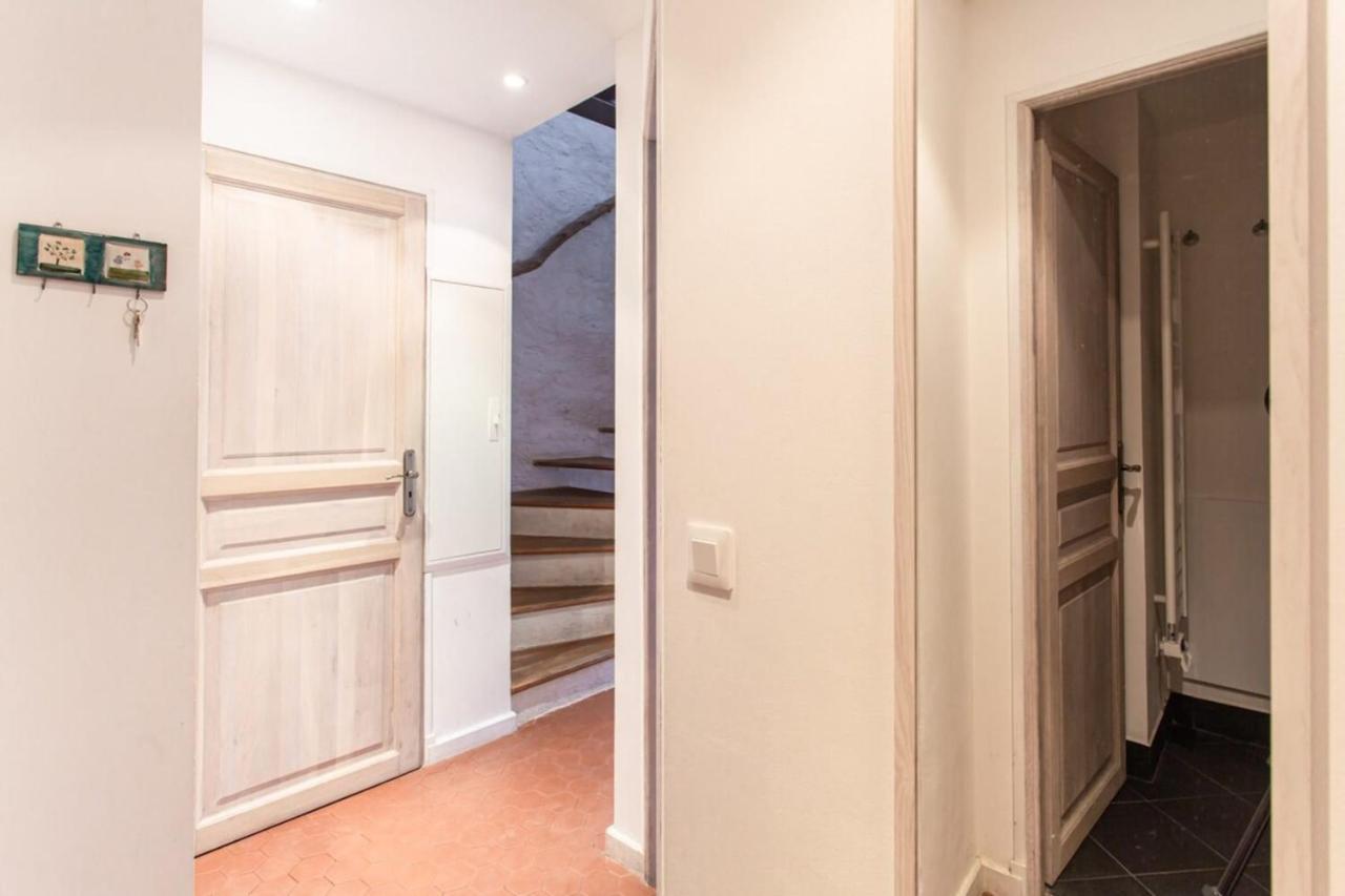 2-Star Apartment Close To Beaches And All Amenities Antibes Eksteriør billede
